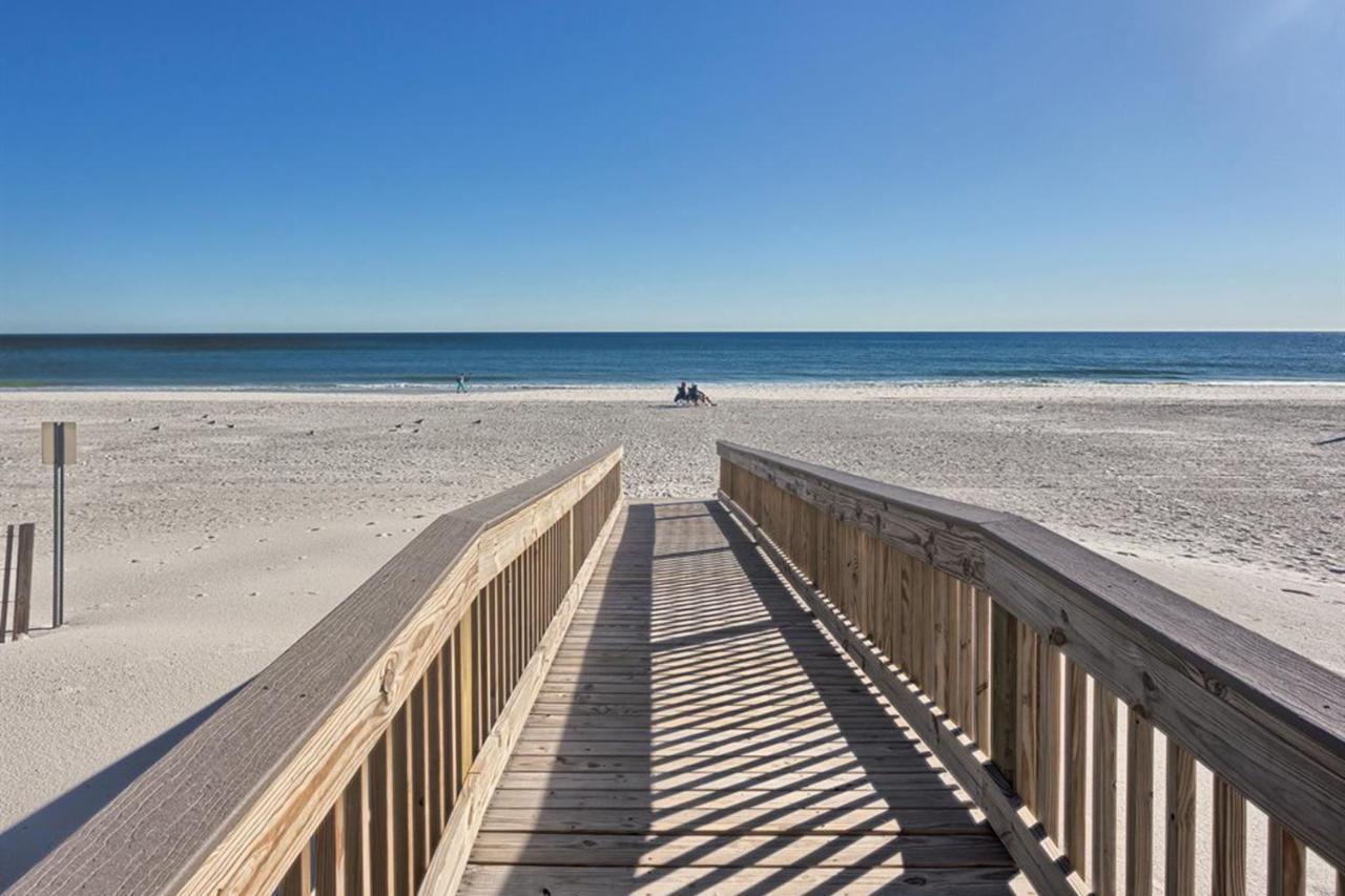 The Gulf Tower Condos Gulf Shores Room photo